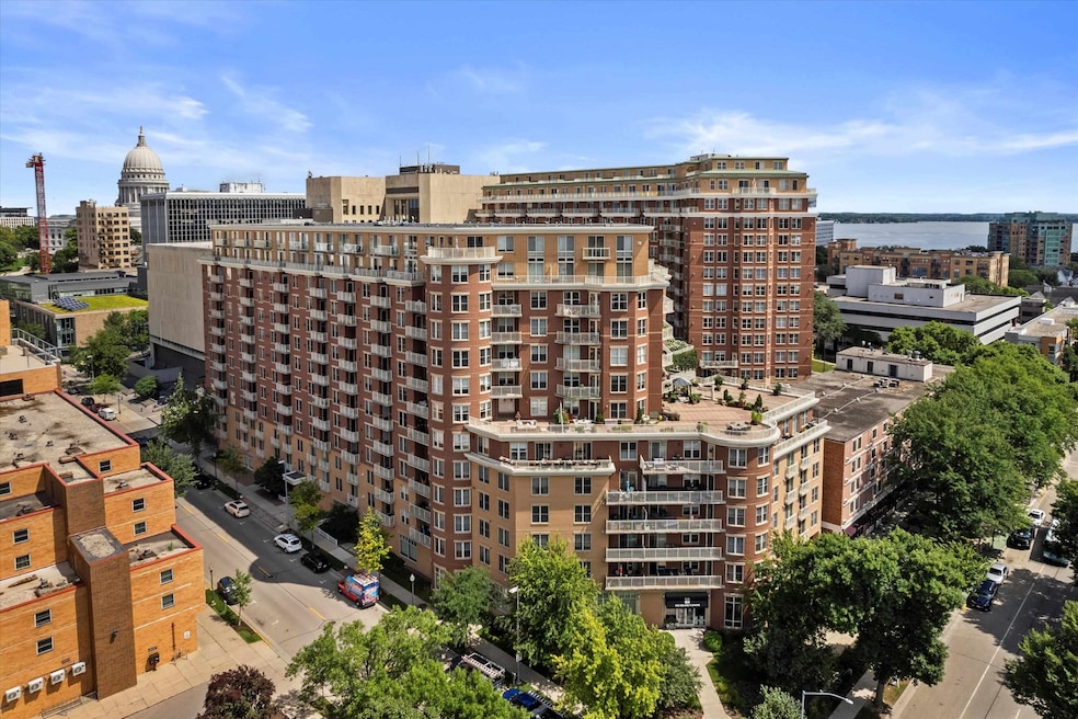 For Sale $385,000 • Co-Listing Agent