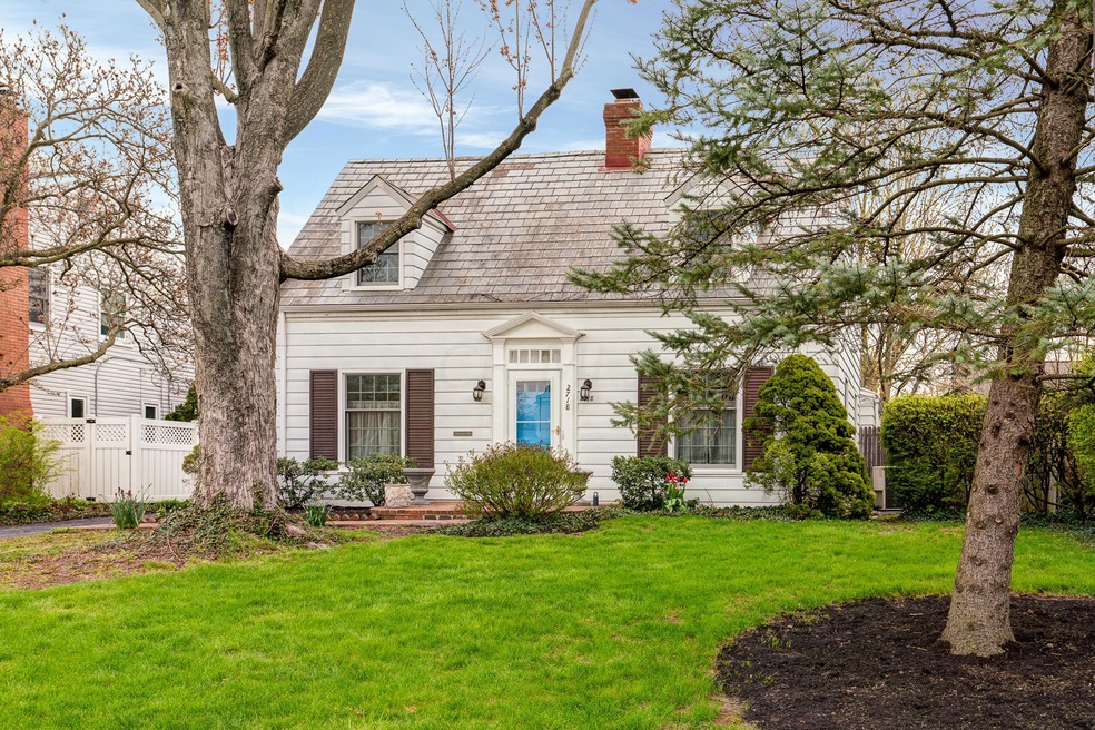 2718 Kent-110
