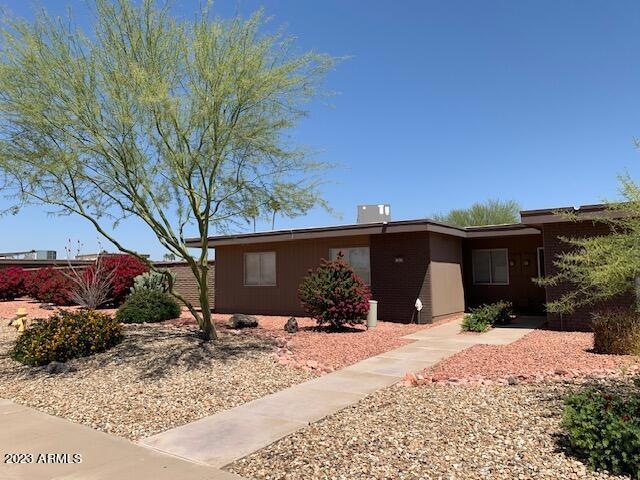 13833 N Thunderbird Blvd unit 17H, Sun City, AZ 85351 - photo 1