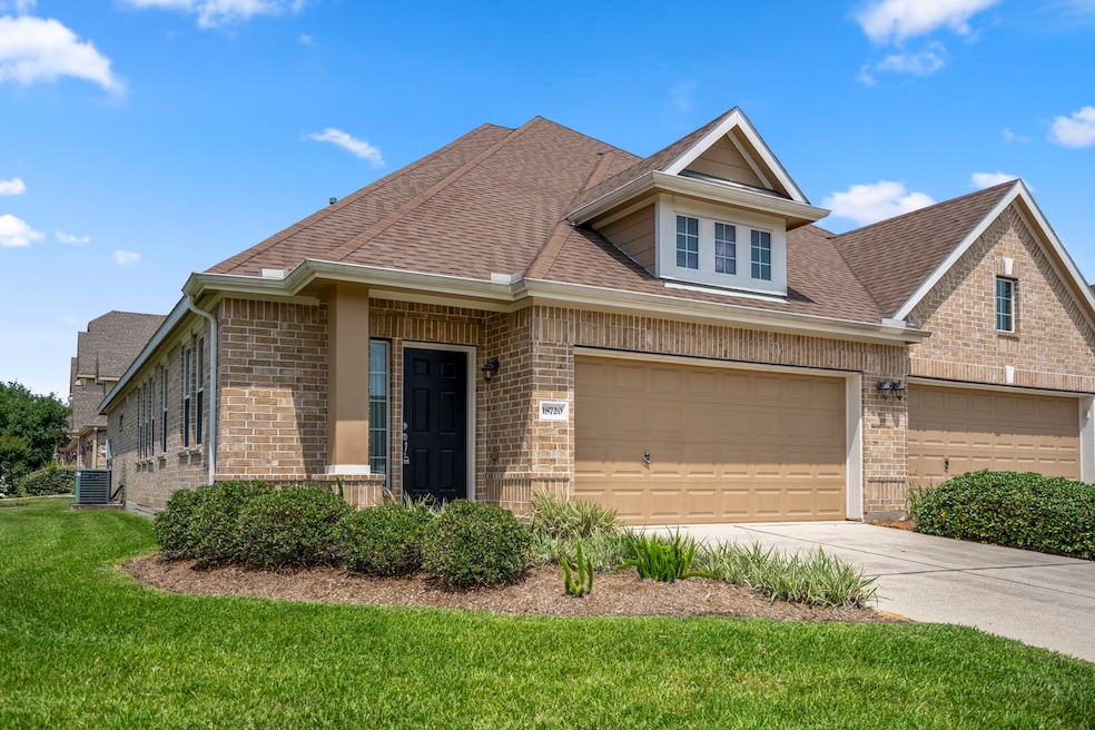 Beautiful Townhouse in GREAT location of Gleannloc