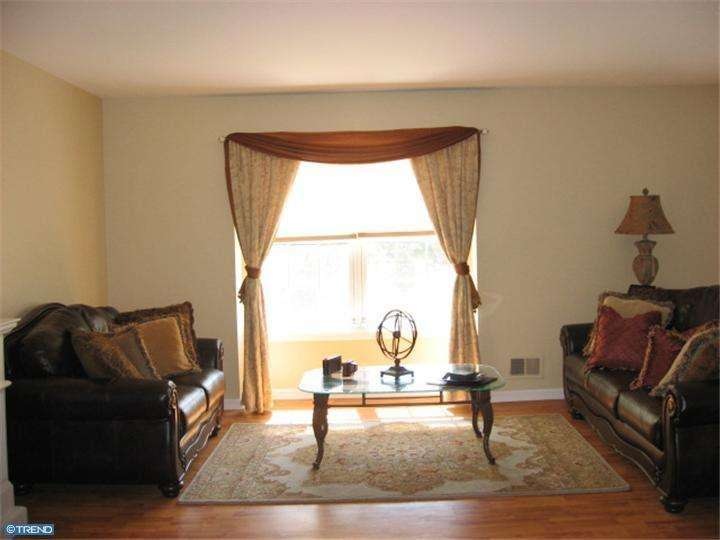 106 Lupine Ln, Penns Grove, NJ 08069 - photo 1