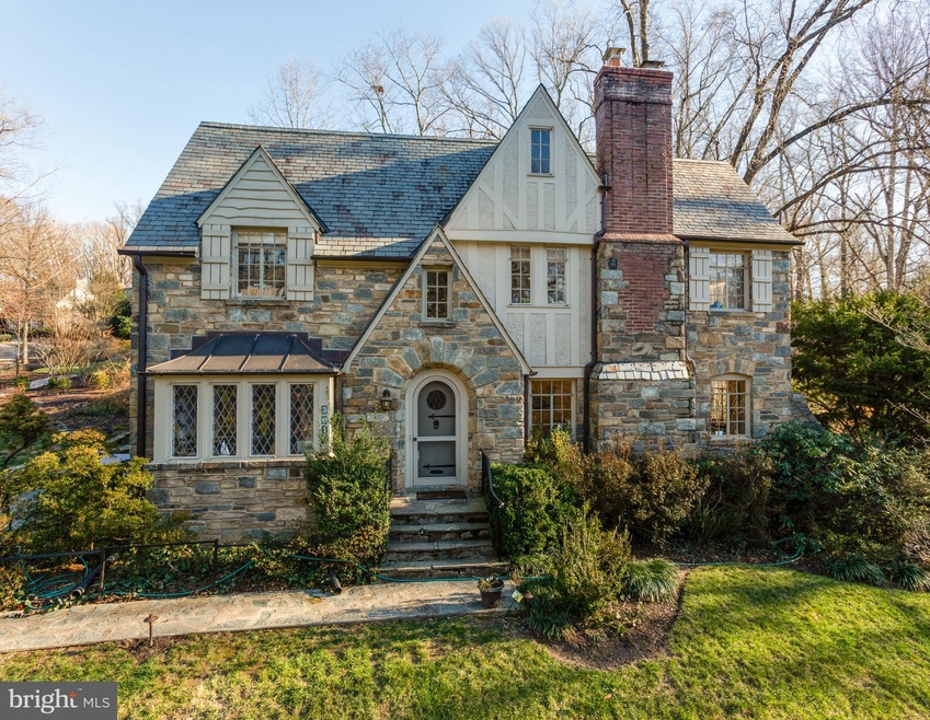 3619 Fordham Rd NW, Washington, DC 20016 - photo 1