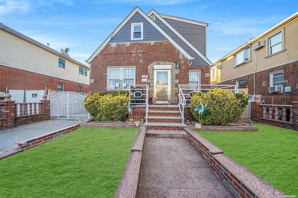Sold $998,000 • Co-Listing Agent