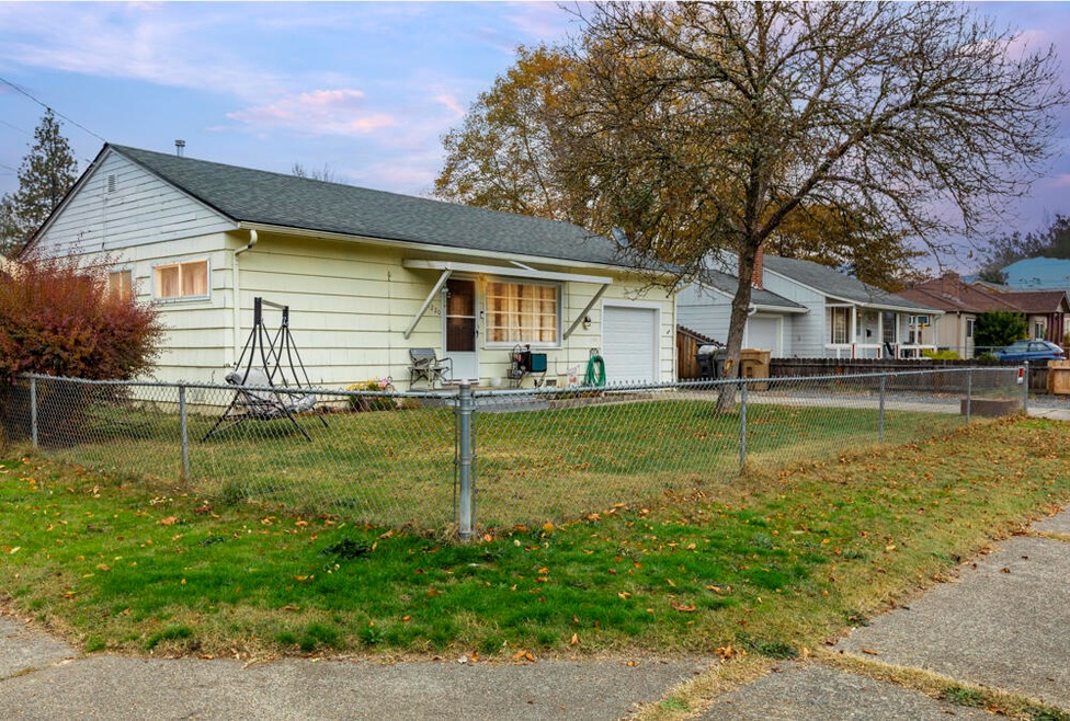 Nice Big Corner Lot
