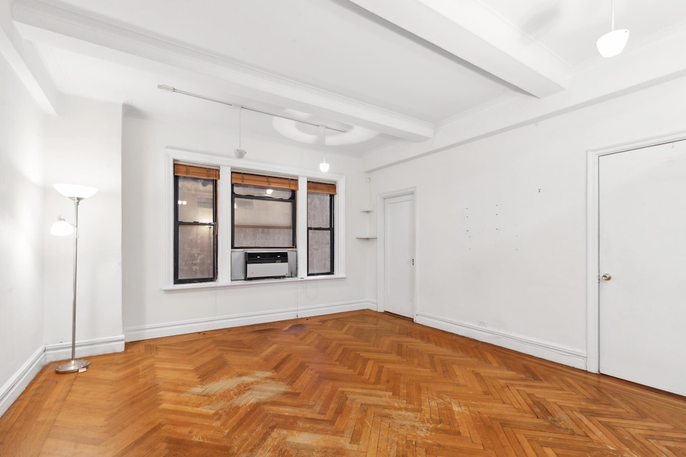 760 W End Ave unit 1B, New York, NY 10025 - photo 1