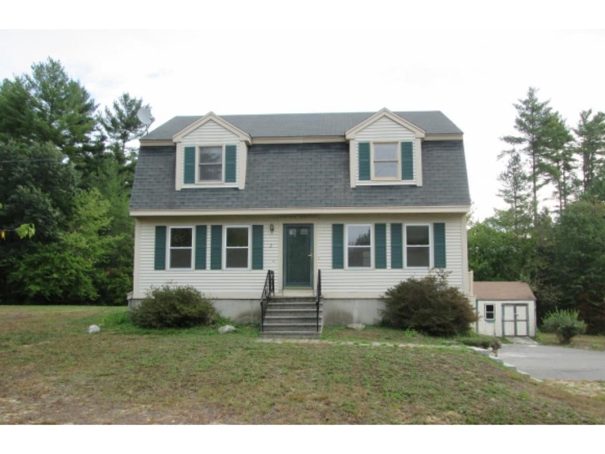 2 Sandy Brook Ln, Londonderry, NH 03053 - photo 1