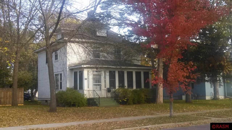812 N Franklin St, New Ulm, MN 56073 - photo 1