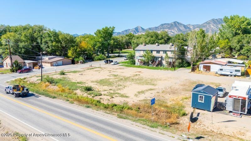 102 Main St, Silt, CO 81652 - photo 1