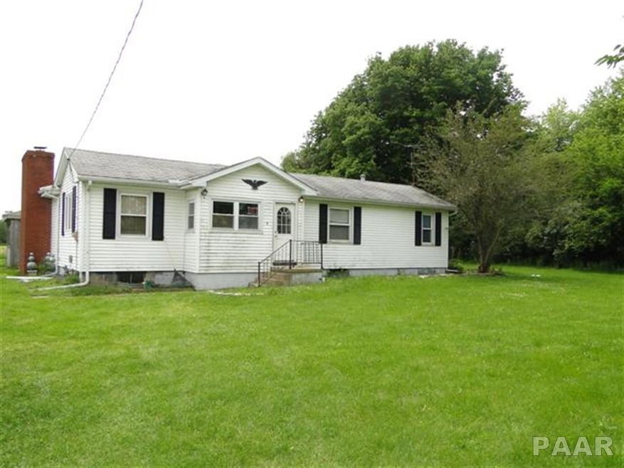 9418 W Farmington Rd, Hanna City, IL 61536 - photo 1