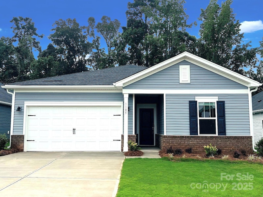 1105 Morehead Dr, Salisbury, NC 28144 - photo 1