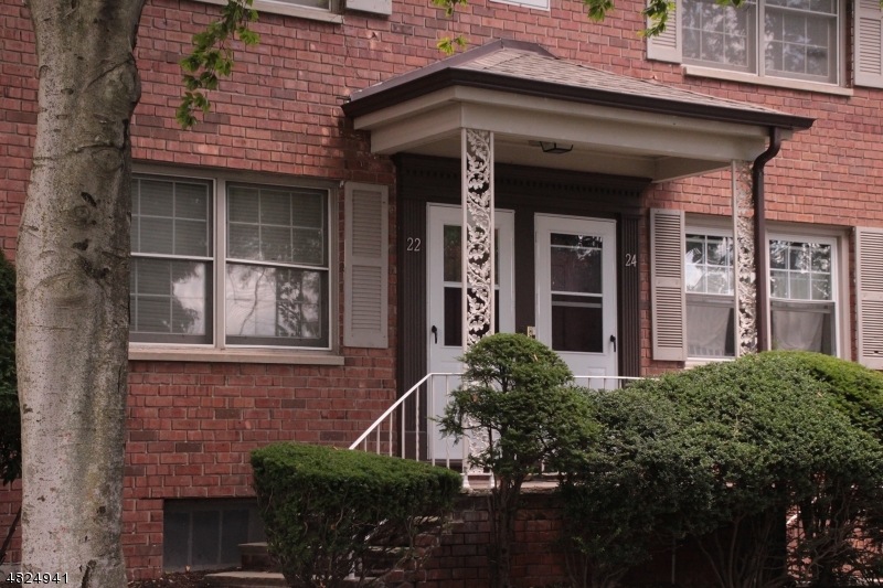 22 Lakeside Dr (Aka206main), Millburn Twp., NJ 07041 - photo 1