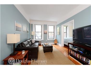 131 Thompson St unit 2F, New York, NY 10012 - photo 1