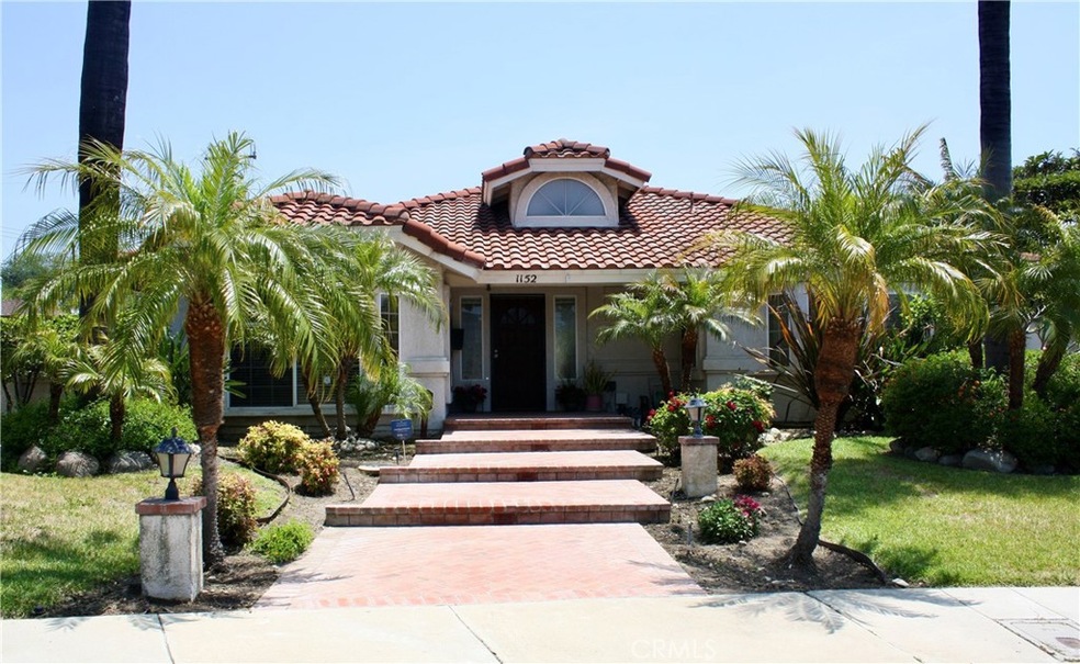 1152 N Redding Way, Upland, CA 91786 - photo 1