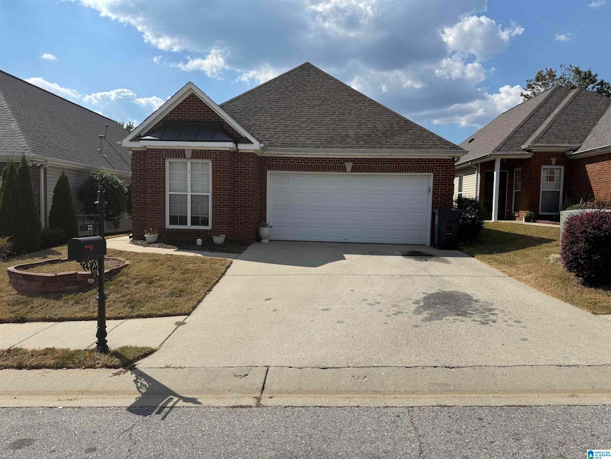 222 High Ridge Dr, Pelham, AL 35124 - photo 1