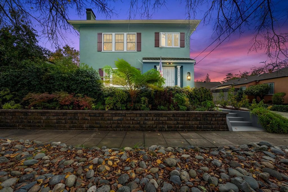 2324 4th Ave, Sacramento, CA 95818 - photo 1