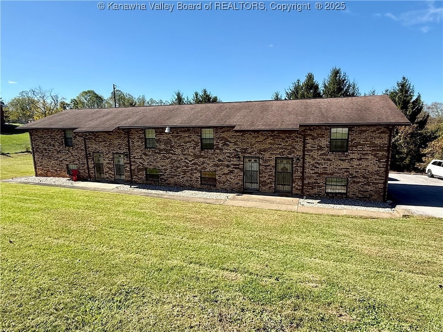 For Sale $425,000 • Co-Listing Agent