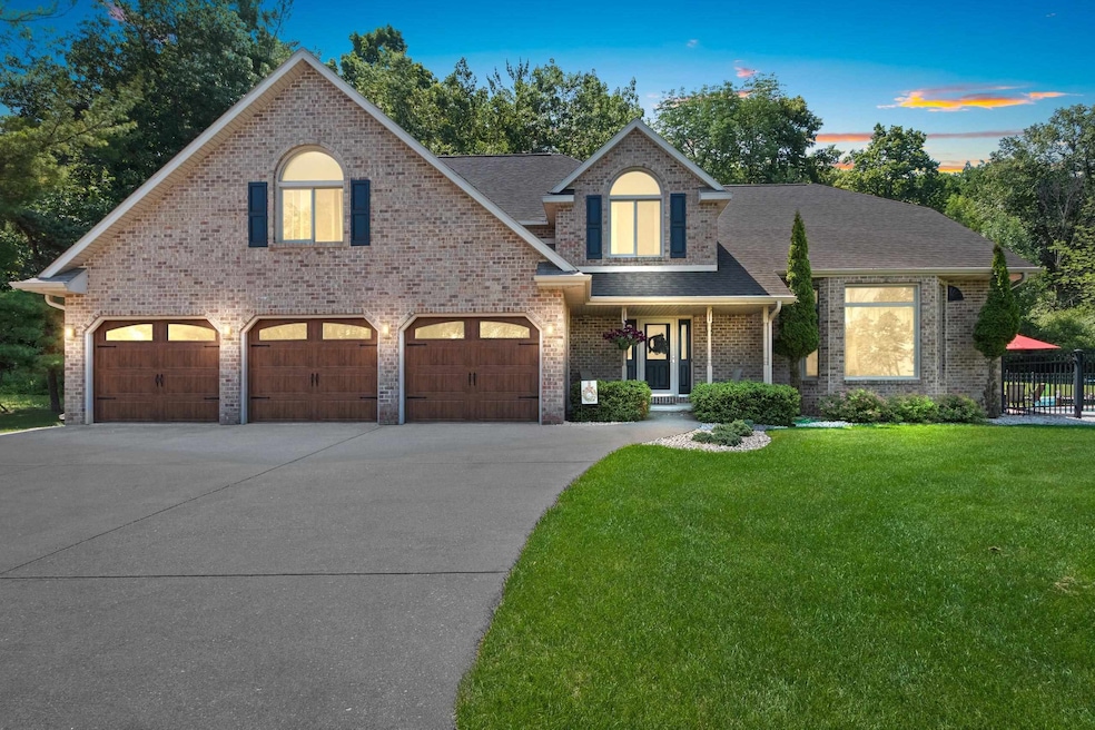 Sold $725,000
