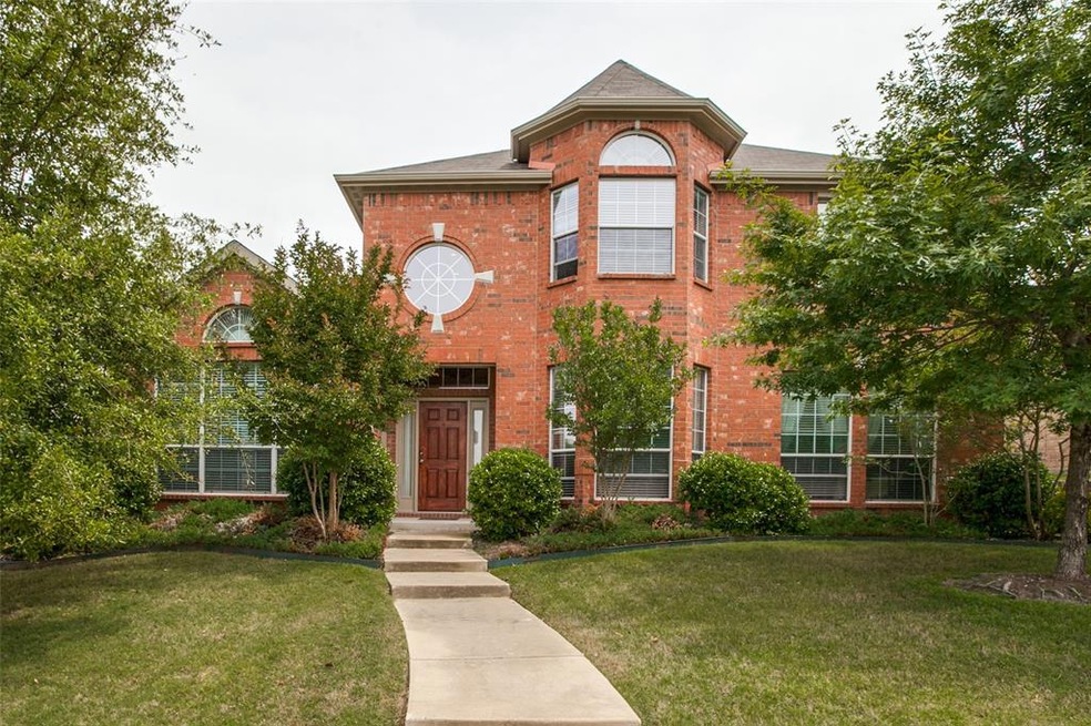 Beautiful 4 bedroom, 2.5 bath beauty located in Ro