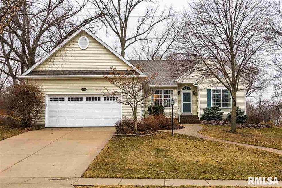 1733 E Rusholme St, Davenport, IA 52803 - photo 1