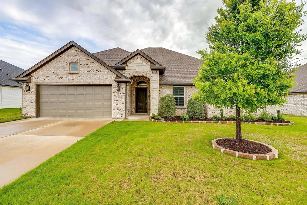 218 Harp Ave, Godley, TX 76044 - photo 1