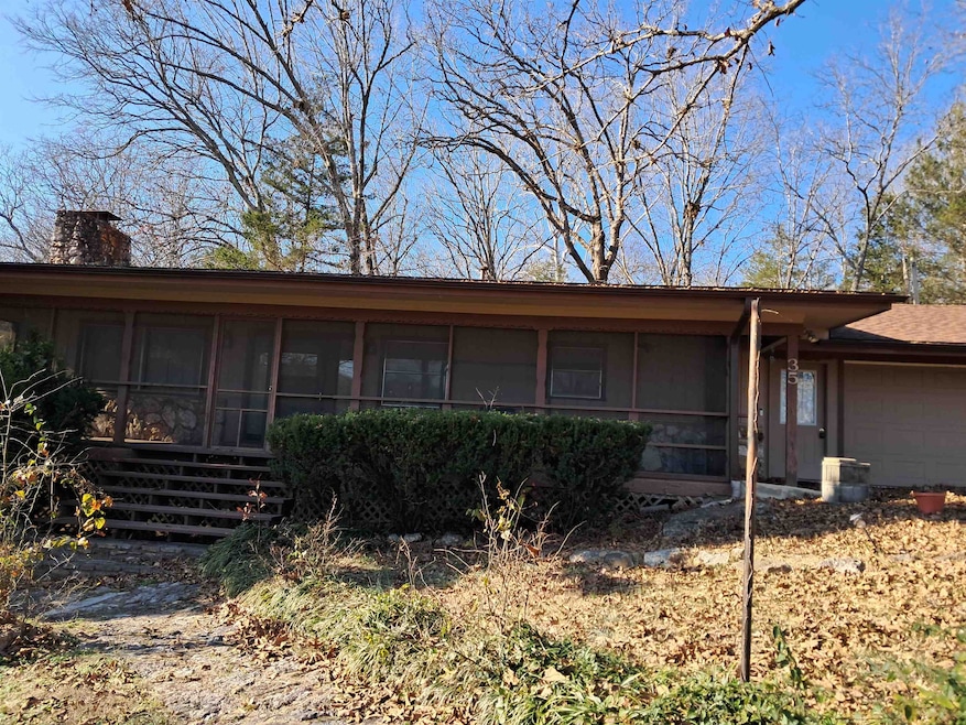 35 Cherokee Rd, Cherokee Village, AR 72529 - photo 1