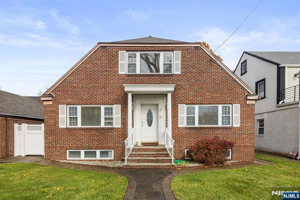 97 Riverview Ave unit 2, Cliffside Park, NJ 07010 - photo 1