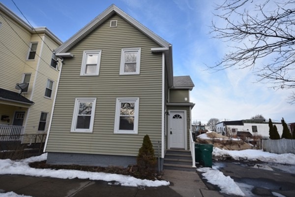 21 Sheridan St, Lynn, MA 01902 - photo 1