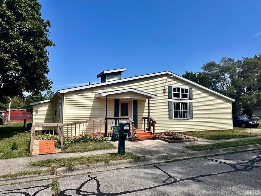 1442 W 15th St, Muncie, IN 47302 - photo 1