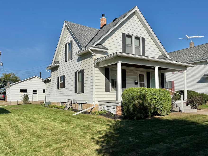 1738 W 6th St, Red Wing, MN 55066 - photo 1