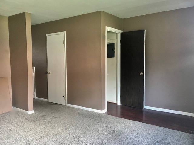 835 Richard St unit C, Aurora, IL 60506 - photo 1