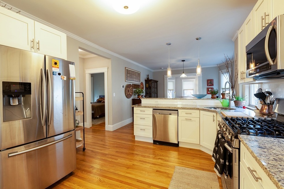 24 Sunset Rd unit A, Somerville, MA 02144 - photo 1