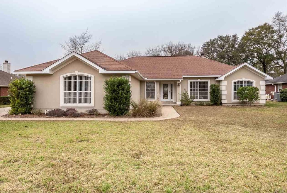 10303 Bristol Park Rd, Cantonment, FL 32533 - photo 1