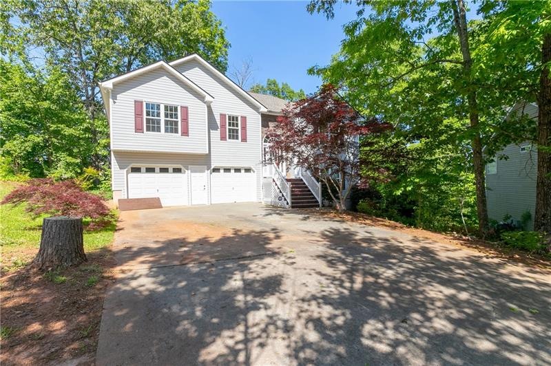 2066 Queensbury Dr, Acworth, GA 30102 - photo 1