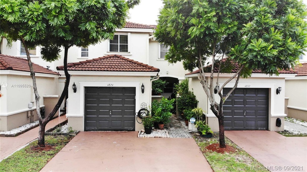 4824 NW 116th Ct, Doral, FL 33178 - photo 1