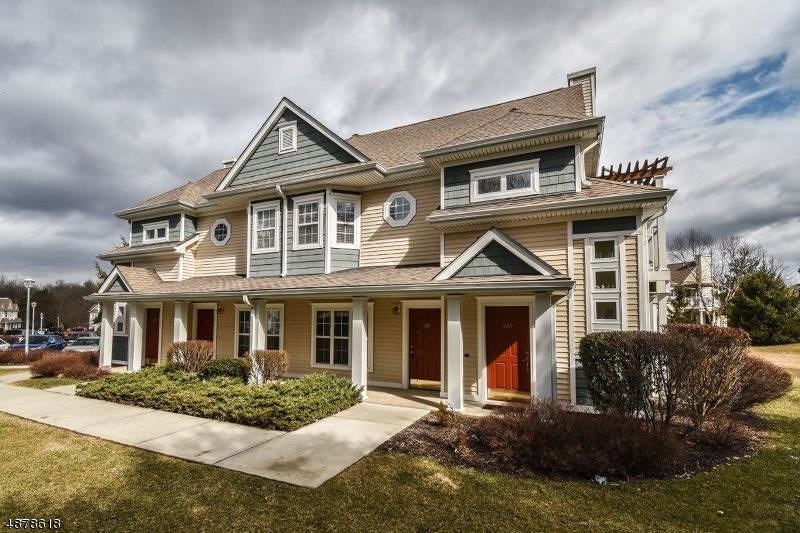 165 Old Farm Dr unit 1907, Great Meadows, NJ 07838 - photo 1