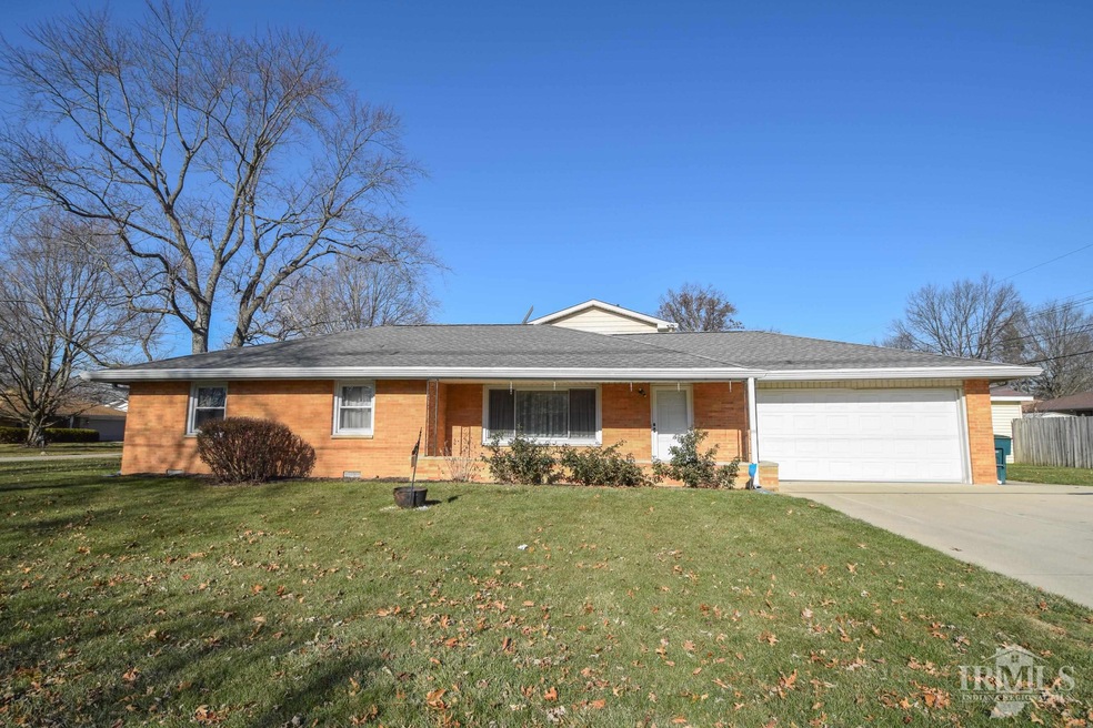 1120 W Yale Ave, Muncie, IN 47304 - photo 1