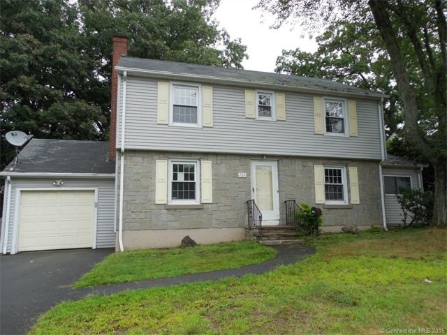 784 Cooke St, Waterbury, CT 06710 - photo 1