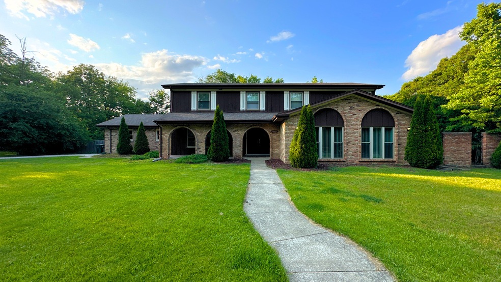 1607 Sylvan Ct, Flossmoor, IL 60422 - photo 1