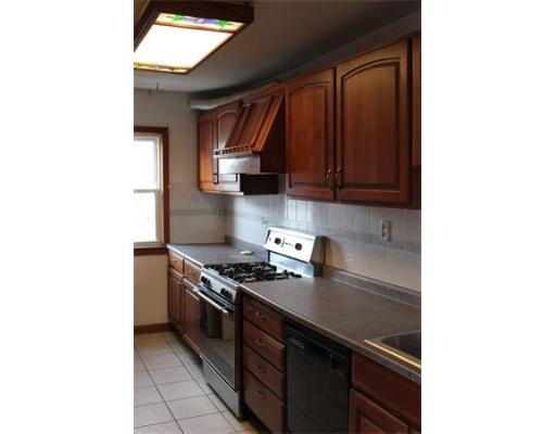 109 Winthrop Shore Dr unit 2, Winthrop, MA 02152 - photo 1