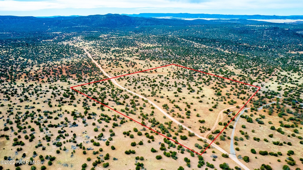 0 N Arizona Rd unit 1044830, Ash Fork, AZ 86320 - photo 1