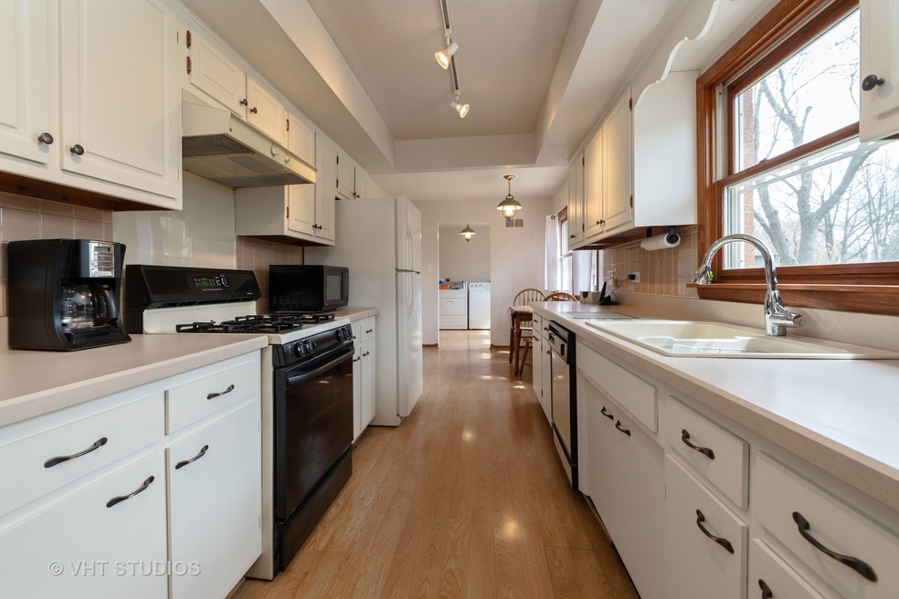 20449 Arcadian Ct, Olympia Fields, IL 60461 - photo 1