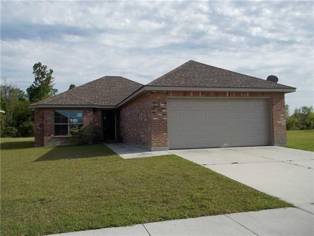 2629 Pelican Bay Blvd, Marrero, LA 70072 - photo 1