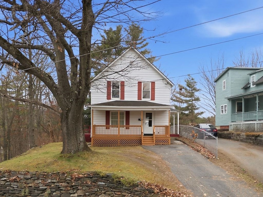 67 W Terrace St, Claremont, NH 03743 - photo 1