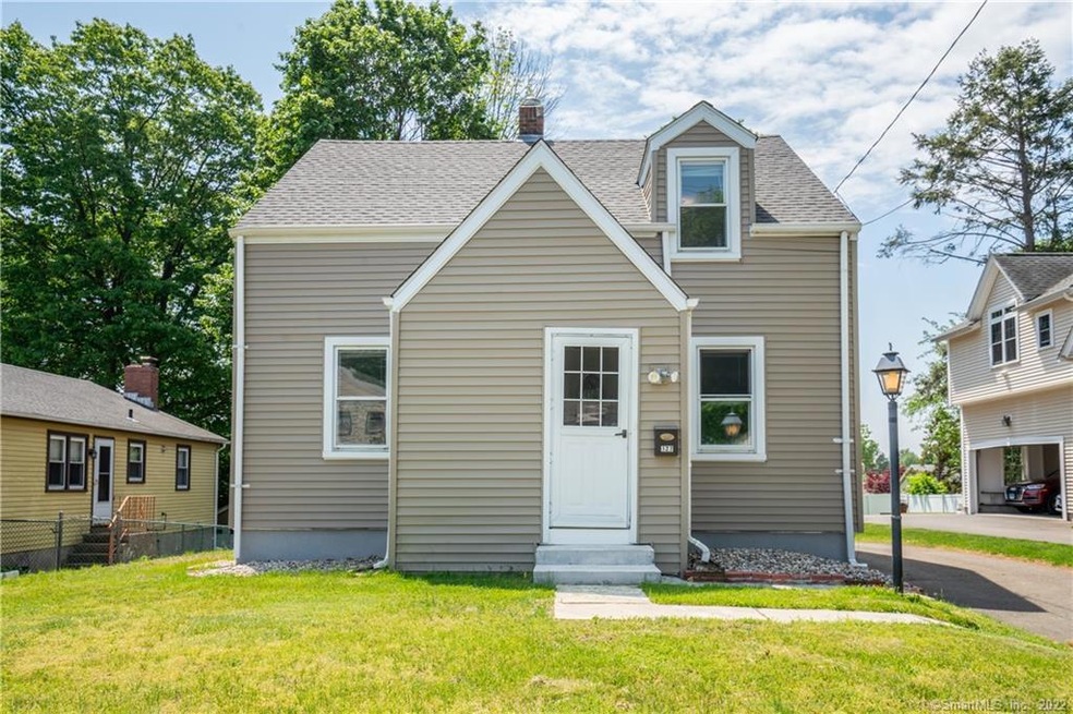 127 Camp Ave, Newington, CT 06111 - photo 1