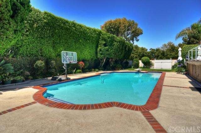 Enjoy your backyard parties here!