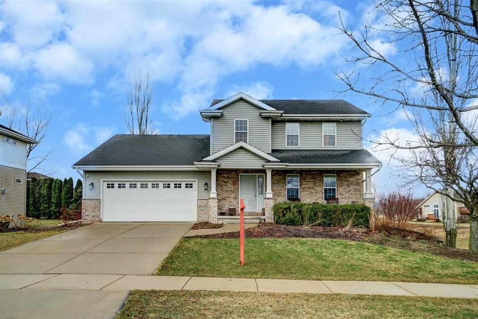 2763 Sunflower Dr, Fitchburg, WI 53711 - photo 1