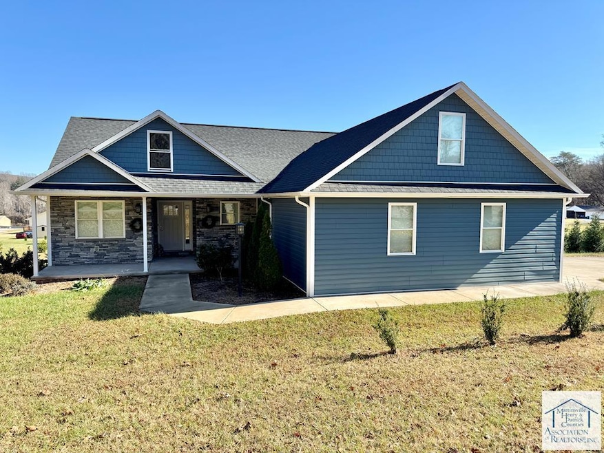 20 Old Meadow Dr, Stanleytown, VA 24168 - photo 1