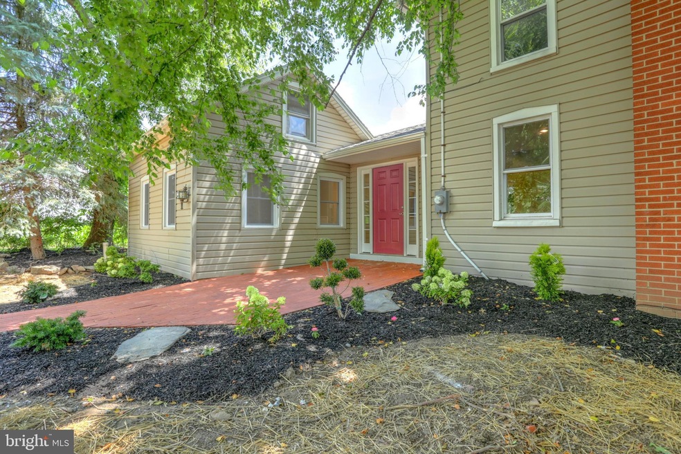 640 Codorus Furnace Rd, Mount Wolf, PA 17347 - photo 1