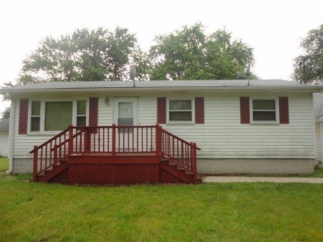 196 W Central Ave, Wheatfield, IN 46392 - photo 1