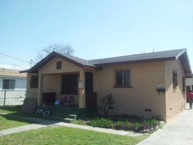 Front unit- 3 Bedroom 1 Bath